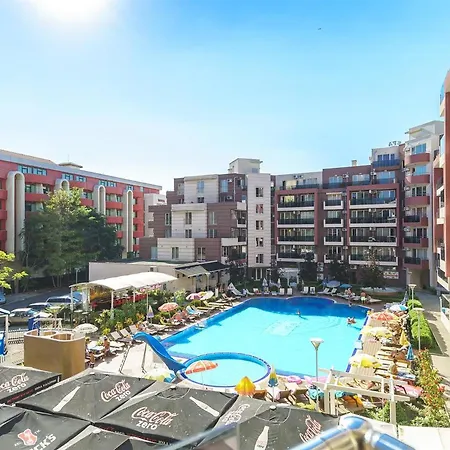 Admiral Plaza C 45 One Bedroom Апартаменты