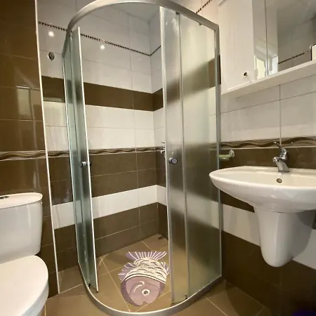 Admiral Plaza C 45 One Bedroom Апартаменты