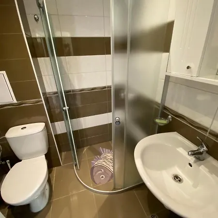 Admiral Plaza C 45 One Bedroom Апартаменты