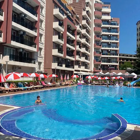 Admiral Plaza C 45 One Bedroom Апартаменты *