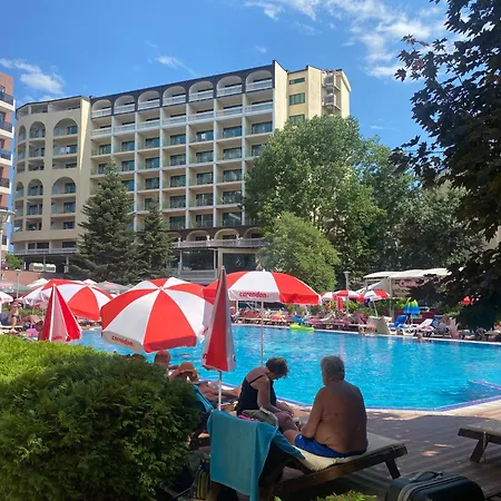 Admiral Plaza C 45 One Bedroom Апартаменты