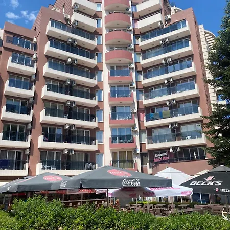 Апартаменты Admiral Plaza C 45 One Bedroom Солнечный берег